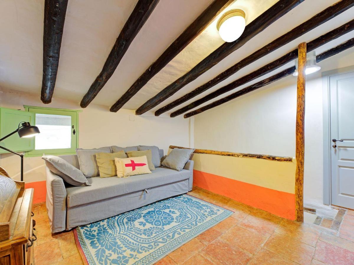 Lively Holiday Home In Fraga With Private Pool Bagian luar foto