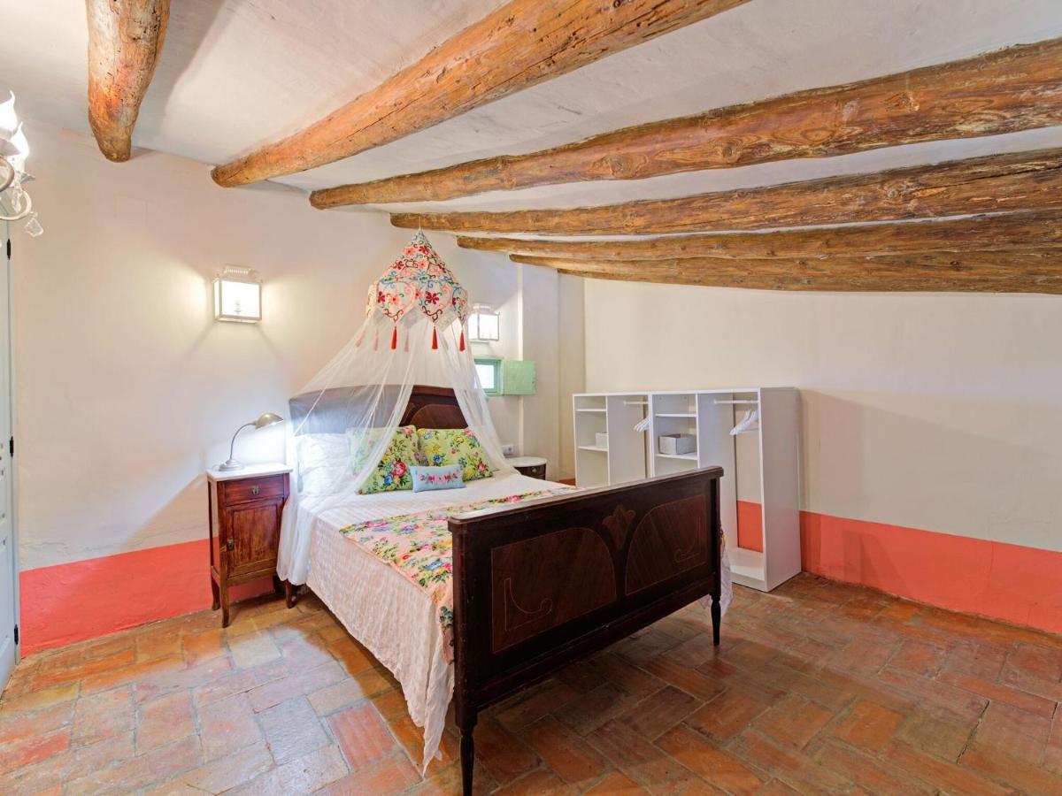 Lively Holiday Home In Fraga With Private Pool Bagian luar foto